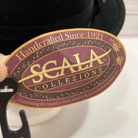Scala Collezione Black 100% Wool Floral Detail Hat - Picture 7 of 13